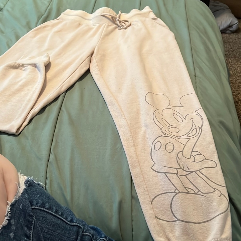 DISNEY sweats